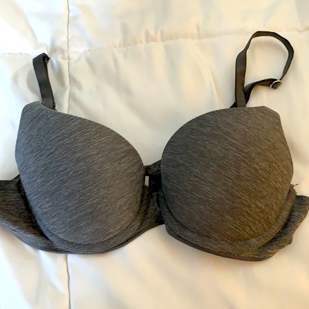 Aerie size 32B Sunnie Demi bra